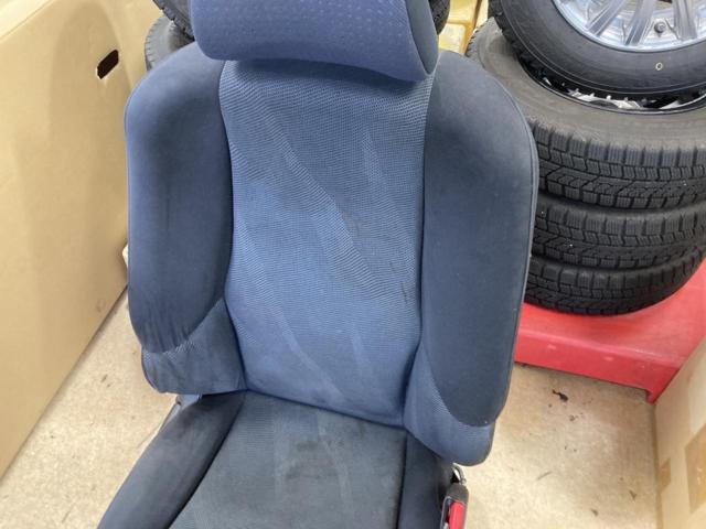 Honda genuine FIT
RS genuine sheet
Driver side