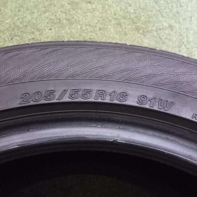 YOKOHAMAADVAN
dB
V552
Manufactured in 2023