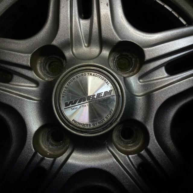 HOT
STUFF (Hot Stuff) WAREN (Warren) WR5
+
YOKOHAMABluEarth-ES
Manufactured in 2022