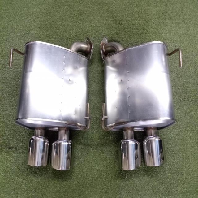 Huge discount campaign!!
Subaru genuine (SUBARU)
S208/RA-R genuine STI muffler