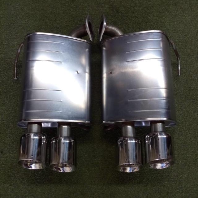 Huge discount campaign!!
Subaru genuine (SUBARU)
S208/RA-R genuine STI muffler