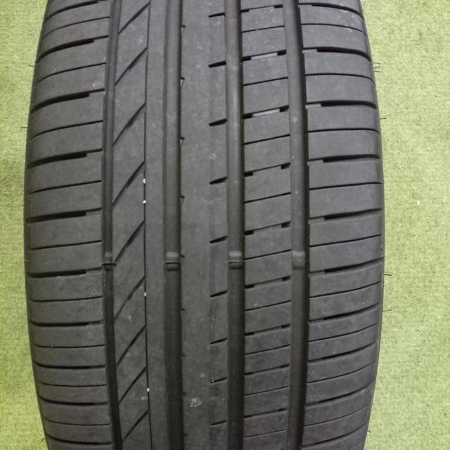 weds LEONIS CH
Fin-type aluminum wheels + Goodyear Efficient
Grip
confort
Manufactured in 2024