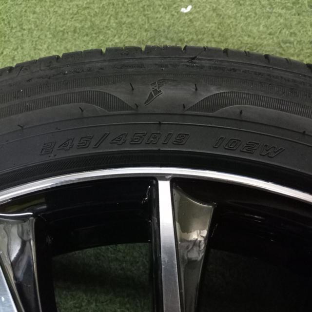 weds LEONIS CH
Fin-type aluminum wheels + Goodyear Efficient
Grip
confort
Manufactured in 2024