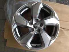 TOYOTA (Toyota)
Fifty
RAV4
G grade early period original wheel