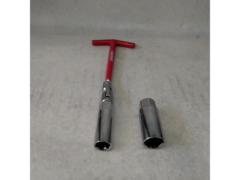 ASTRO
PRODUCTS Spark Plug Wrench
16mm
21 mm