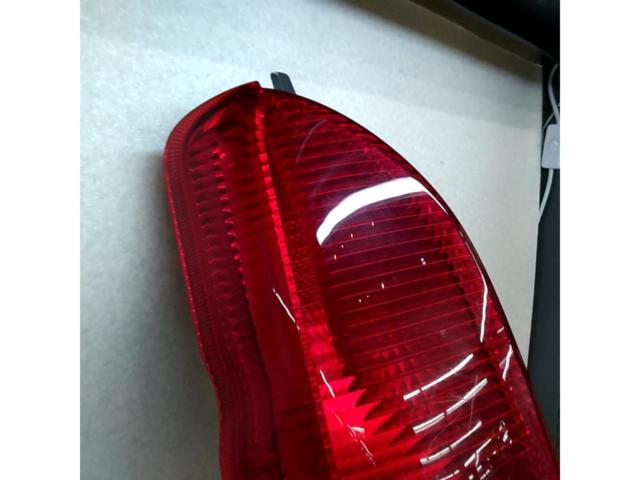 【トヨタ純正】200系1-3型ハイエース純正テールレンズ ※左側のみ