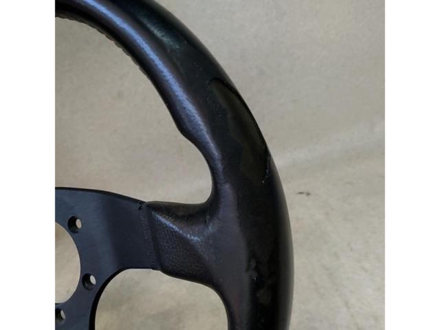【MOMO】TUNER ステアリング 320mm