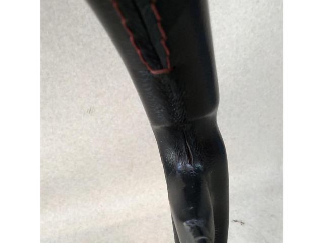 【MOMO】TUNER ステアリング 320mm