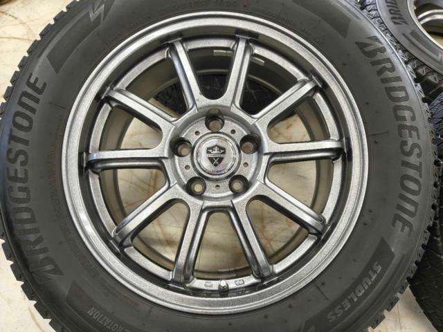 Lehrme Consult
ELBE
ESTROSA + BRIDGESTONE BLIZZAK
DM-V3