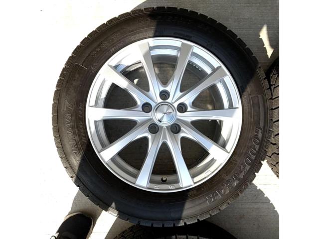 Used W/Used T
weds
ravrion
RS01
+ GOODYEAR
ICENAVI
7