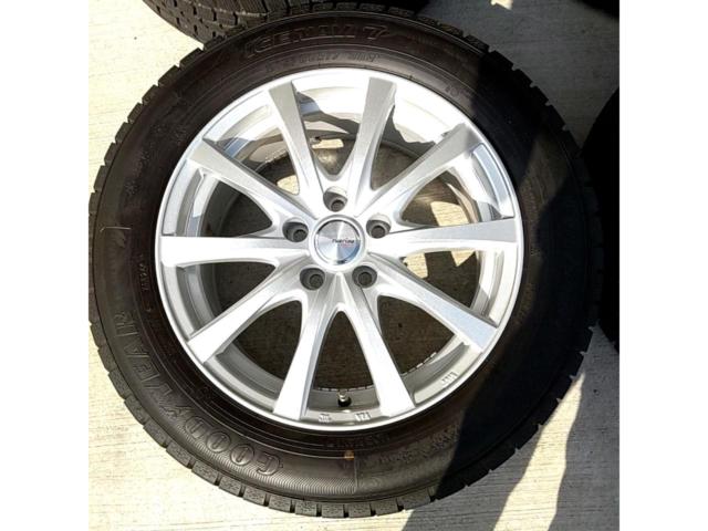 Used W/Used T
weds
ravrion
RS01
+ GOODYEAR
ICENAVI
7