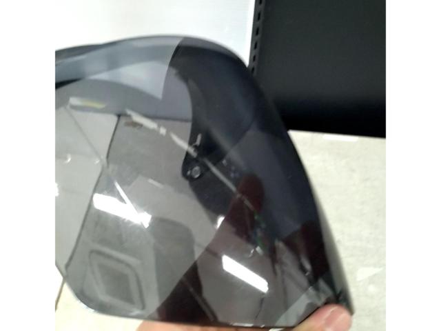 HEAT
GROUP
Square shield 2
3-point mounting shield with visor