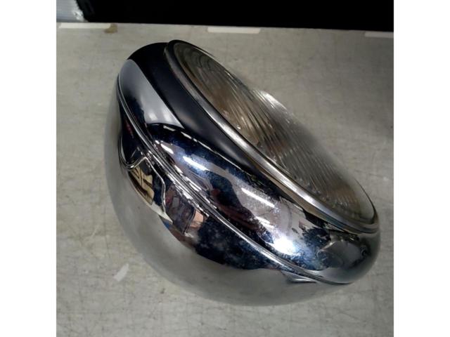 HELLA
H4
Headlight
Used on a FLSTF1450/Fat Boy/TC88 in 1998.