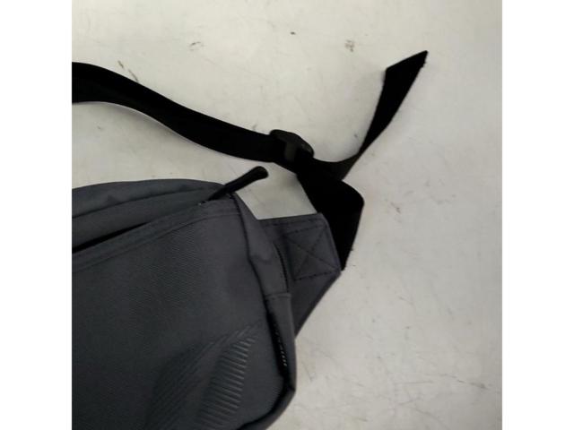 FLAGSHIP
FB-857
Useful body bag