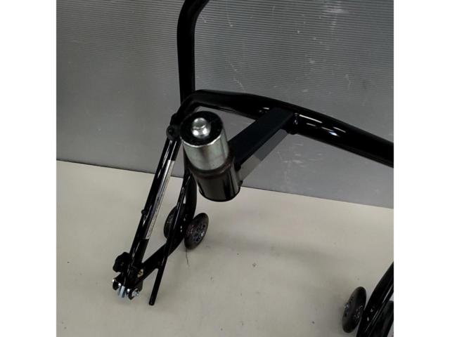 J · TRIP
JT-1162BK
Front stand