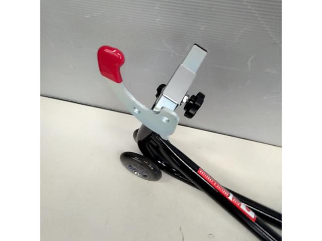 J · TRIP
JT-125BK
Short roller stand
With V-hook