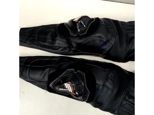 HYOD
MHI-115-K
Leather pants
Size: LW