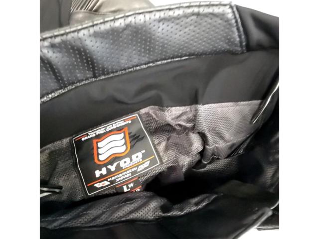 HYOD
MHI-115-K
Leather pants
Size: LW