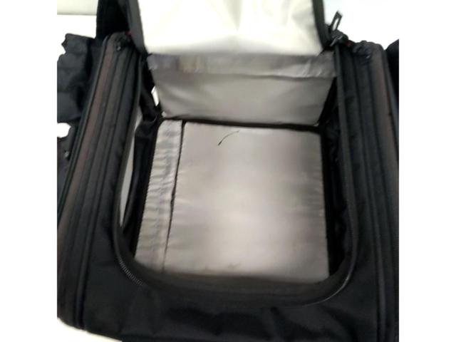 HenlyBegins
DH-717
Seatback BASIC
Size: S
Capacity: 20-26 L