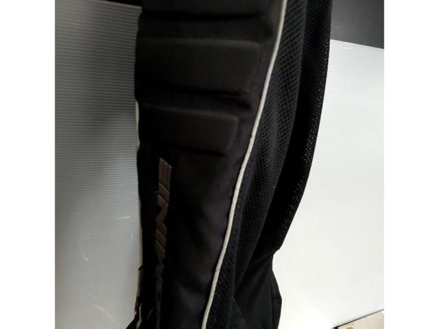 KOMINE
Riding mesh pants
Size: M