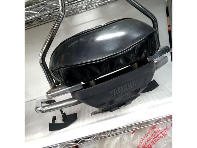 6YAMAHA マグザム純正OPバックレスト+シーシーバー