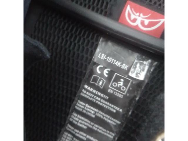 ベリック レザースーツ MFJ公認 Mサイズ 