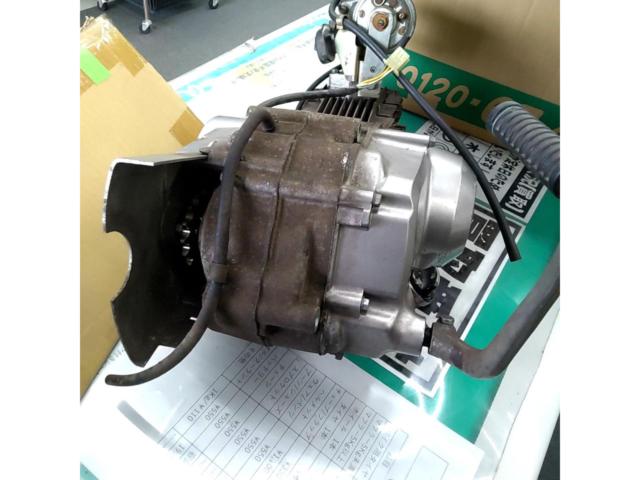 HONDAホンダ純正エンジンASSY(セル無し3速?)リトルカブ(年式不明)外し