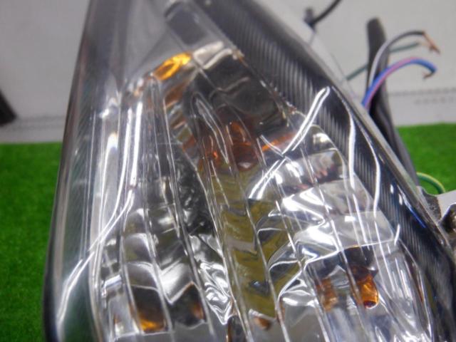 2メーカー不明 LEDテール