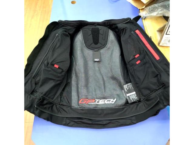 【Alpinestars】GP TECHジャケット EUR48(S寄りのMに相当)