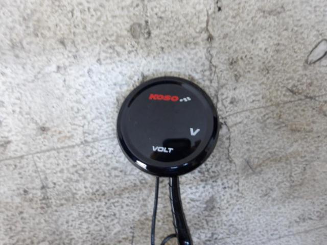 KOSO 電圧計 青色表示