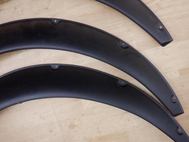 Unknown Manufacturer
Fenders
Wide width unknown
Model unknown