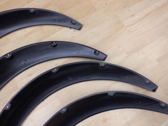 Unknown Manufacturer
Fenders
Wide width unknown
Model unknown