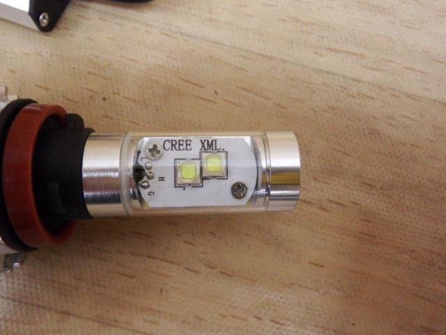 CREE LEDバルブ H8/H11/H16 発光カラー:ホワイト