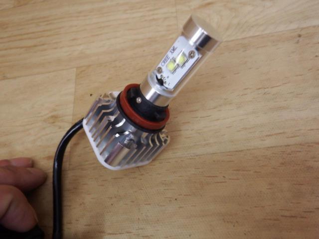 CREE LEDバルブ H8/H11/H16 発光カラー:ホワイト