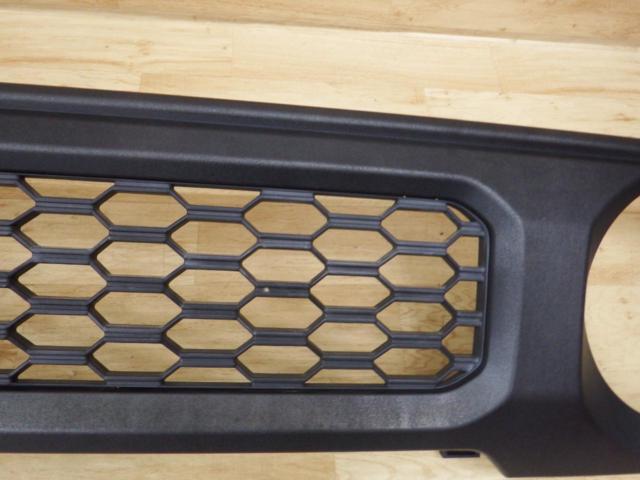 メーカー不明 ハニカムメッシュグリル  ジムニー/ジムニーシエラ JB64W/JB74W