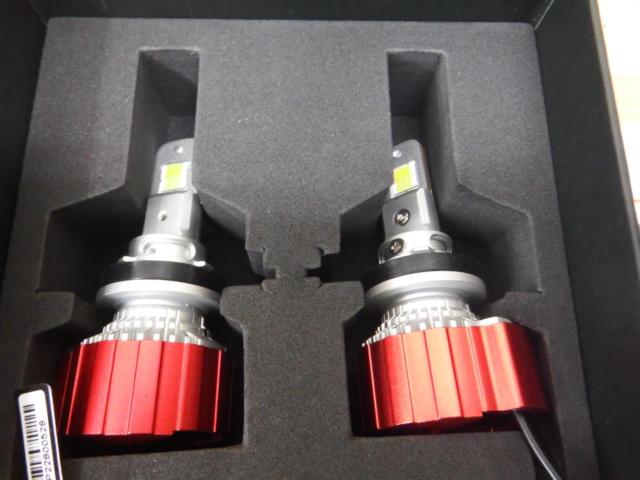 VELENO LEDカラーチェンジフォグランプ H8/H11/H16  ホワイト/イエロー