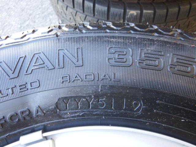 スズキ純正(SUZUKI)  キャリー純正スチールホイール  + YOKOHAMA(ヨコハマ) YOKOHAMA SUPER VAN 355