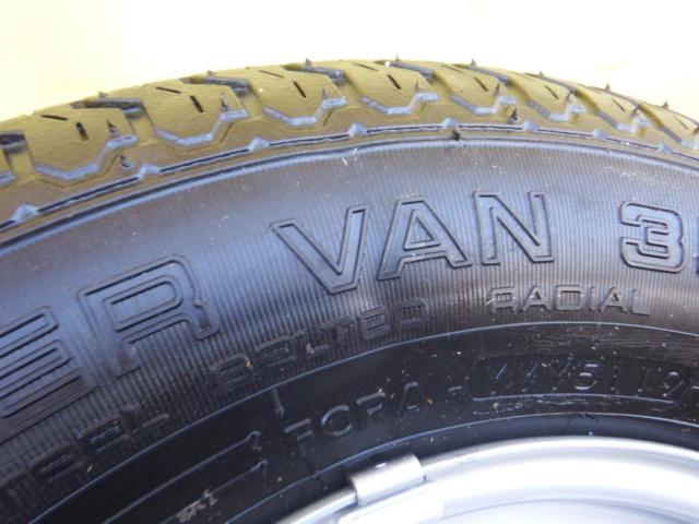 スズキ純正(SUZUKI)  キャリー純正スチールホイール  + YOKOHAMA(ヨコハマ) YOKOHAMA SUPER VAN 355