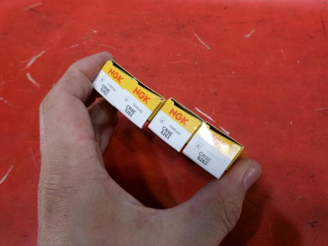 【NGK】 6263 CR9E スパークプラグ 4本セット 未使用品