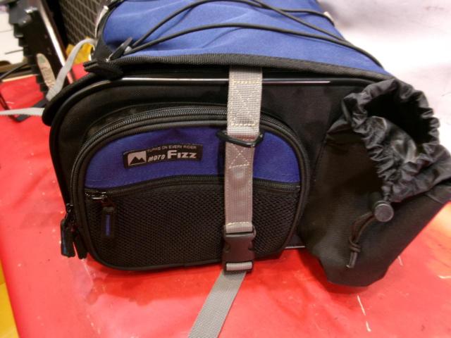 【MOTO FIZZ】 MFK-219 ミニフィールドシートバッグ ブルー 容量19-27L