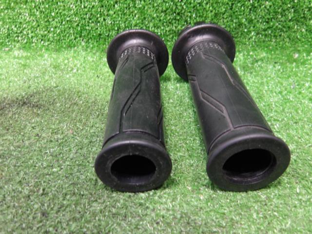 1N-MAX125(年式不明)【YAMAHA】純正グリップ&スロットルコーン