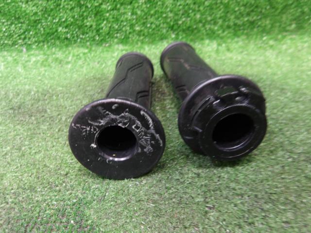 2N-MAX125(年式不明)【YAMAHA】純正グリップ&スロットルコーン