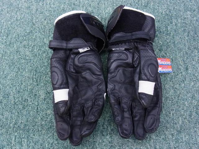 ワケアリ Lサイズ Alpinestars(アルパインスター) GP-PRO R3 レーシンググローブ BK/WH
