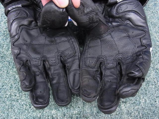 ワケアリ Lサイズ Alpinestars(アルパインスター) GP-PRO R3 レーシンググローブ BK/WH