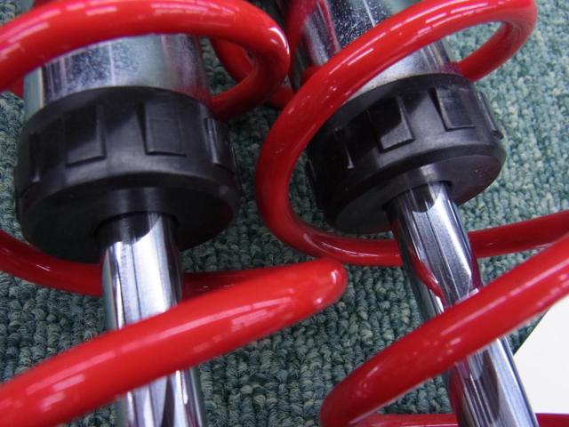 DAX125より取外し メーカー不明 リアショック 左右セット 上下穴径10mm 自由長330mm