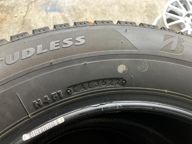 BRIDGESTONE BLIZZAK VRX2