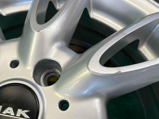 MAKジャッキー  + Continental（ｺﾝﾁﾈﾝﾀﾙ） バイキングコンタクト７　スタッドレスセット　ミニ4穴車　R50、R53、R56、フィット、ヴィッツ、アクアなどに♪