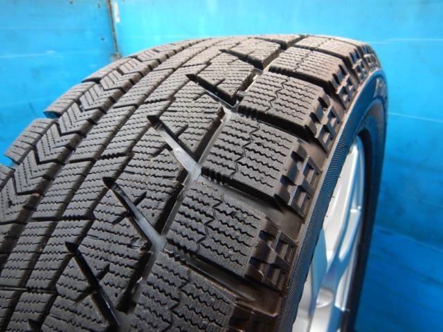 テクマグ207R  + BRIDGESTONE（ﾌﾞﾘﾁﾞｽﾄﾝ） ブリザックRFT　溝たっぷりランフラットスタッドレス付！　BMW X3（F25）、X4（F26）などに♪