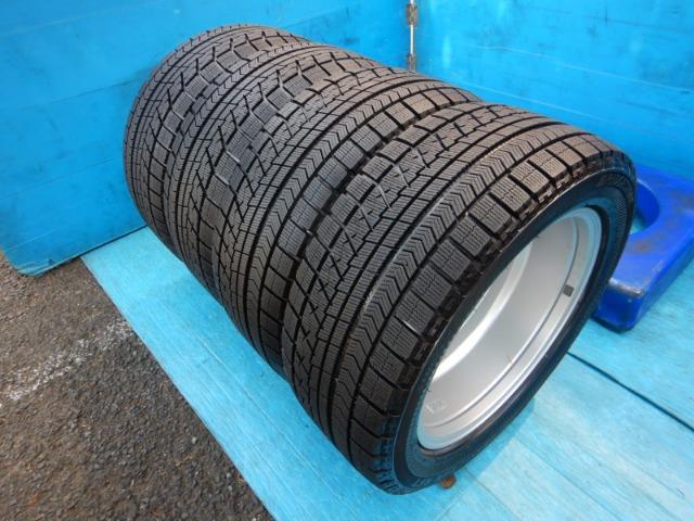 テクマグ207R  + BRIDGESTONE（ﾌﾞﾘﾁﾞｽﾄﾝ） ブリザックRFT　溝たっぷりランフラットスタッドレス付！　BMW X3（F25）、X4（F26）などに♪