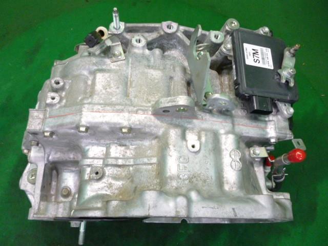  オートマチックミッションASSY（スイフト） 純正パーツ その他駆動系 20009-67RM1
